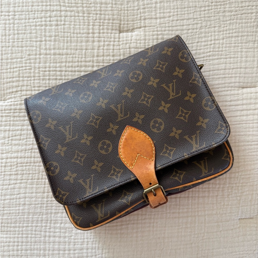 Authentic Louis Vuitton Cartouchiere GM Monogram Bag with no shoulder strap!